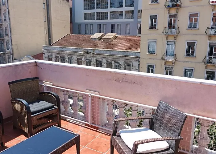Lejlighed 3 Bedroom, 3 Bathroom With Terrasse - Palma Lisboa